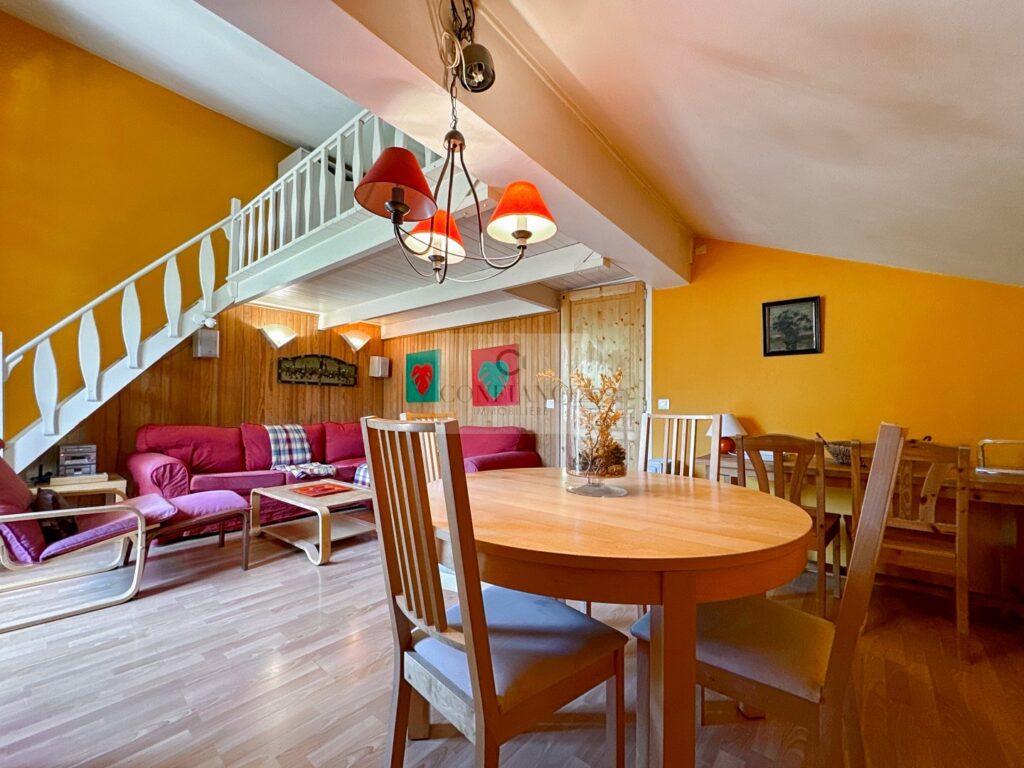 Appartement – 3 pièces – 2 chambres – 10  – 60 m²