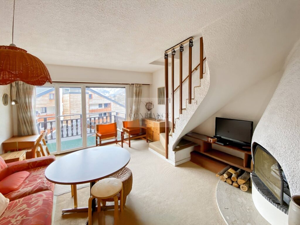 Appartement – 3 pièces – 2 chambres – 10  – 60 m²