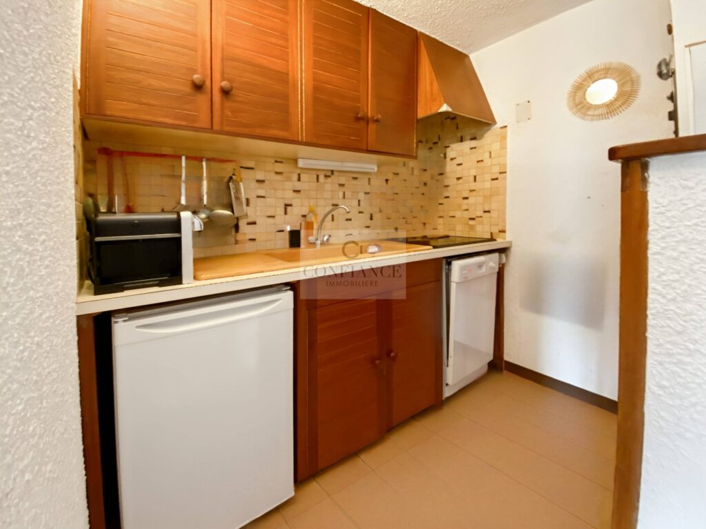 Appartement – 3 pièces – 2 chambres – 10  – 60 m²