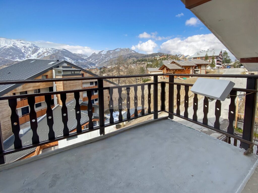 Appartement – 3 pièces – 2 chambres – 10  – 60 m²