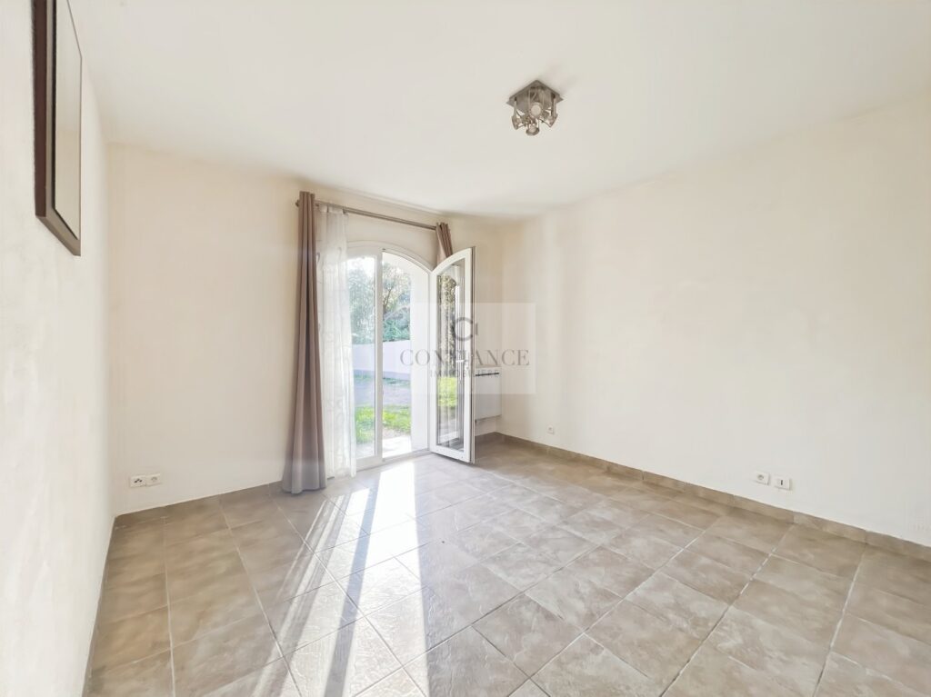 Maison individuelle – 5 pièces – 4 chambres – 140 m²