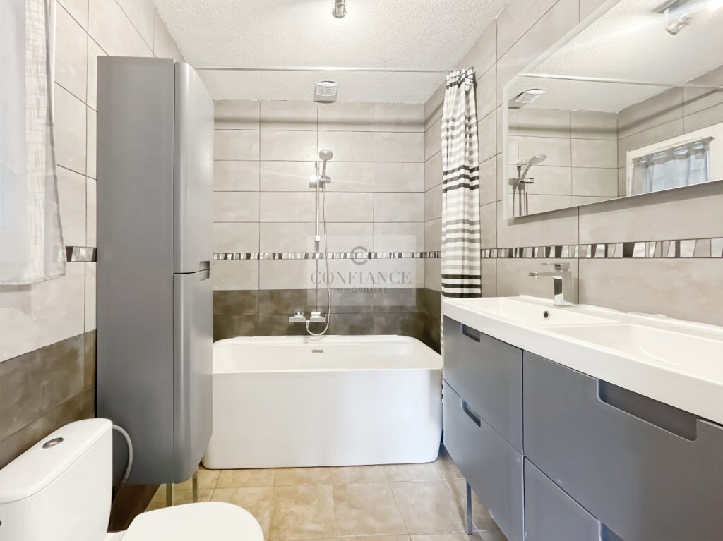 Maison individuelle – 5 pièces – 4 chambres – 140 m²