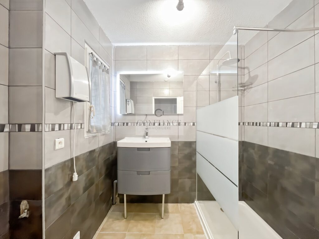 Maison individuelle – 5 pièces – 4 chambres – 140 m²