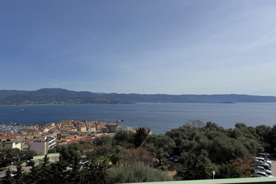 Appartement à louer à Ajaccio