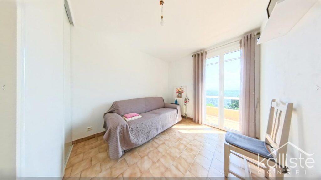 Antisanti – Maison individuelle avec grand terrain et vue dégagée – 5 pièces – 4 chambres – 87 m²