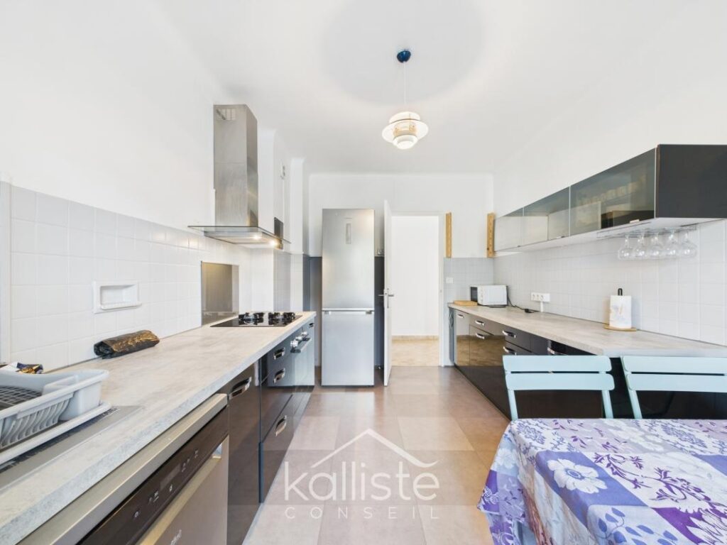 Appartement 3 pièces – Ajaccio – 3 pièces – 2 chambres – 87 m²