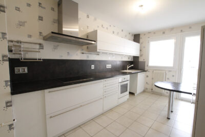   – 4 pièces – 3 chambres – 90.19 m²