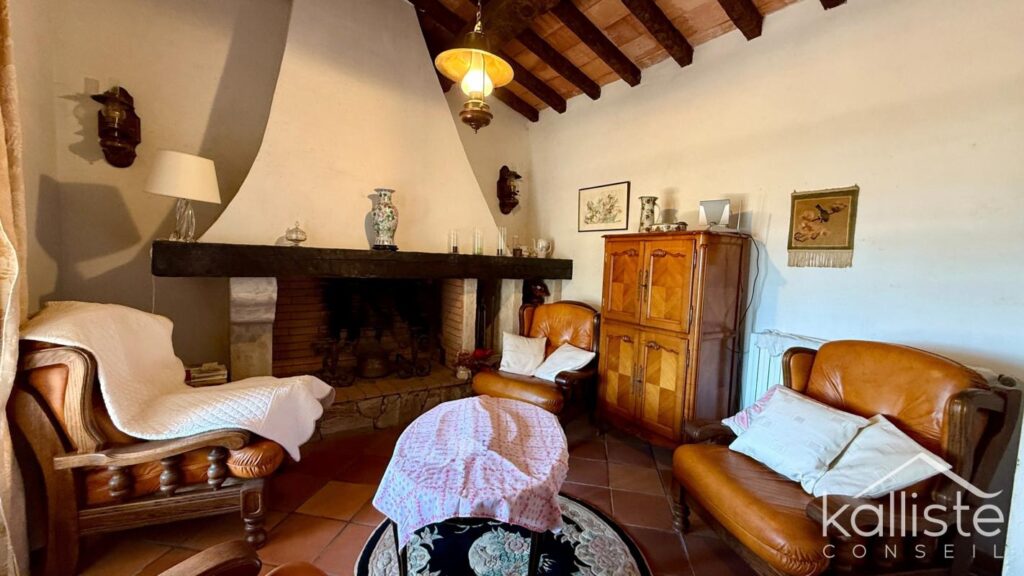 Bastelicaccia – Maison avec vue mer, studio indépendant et deux garages – 6 pièces – 4 chambres – 166 m²