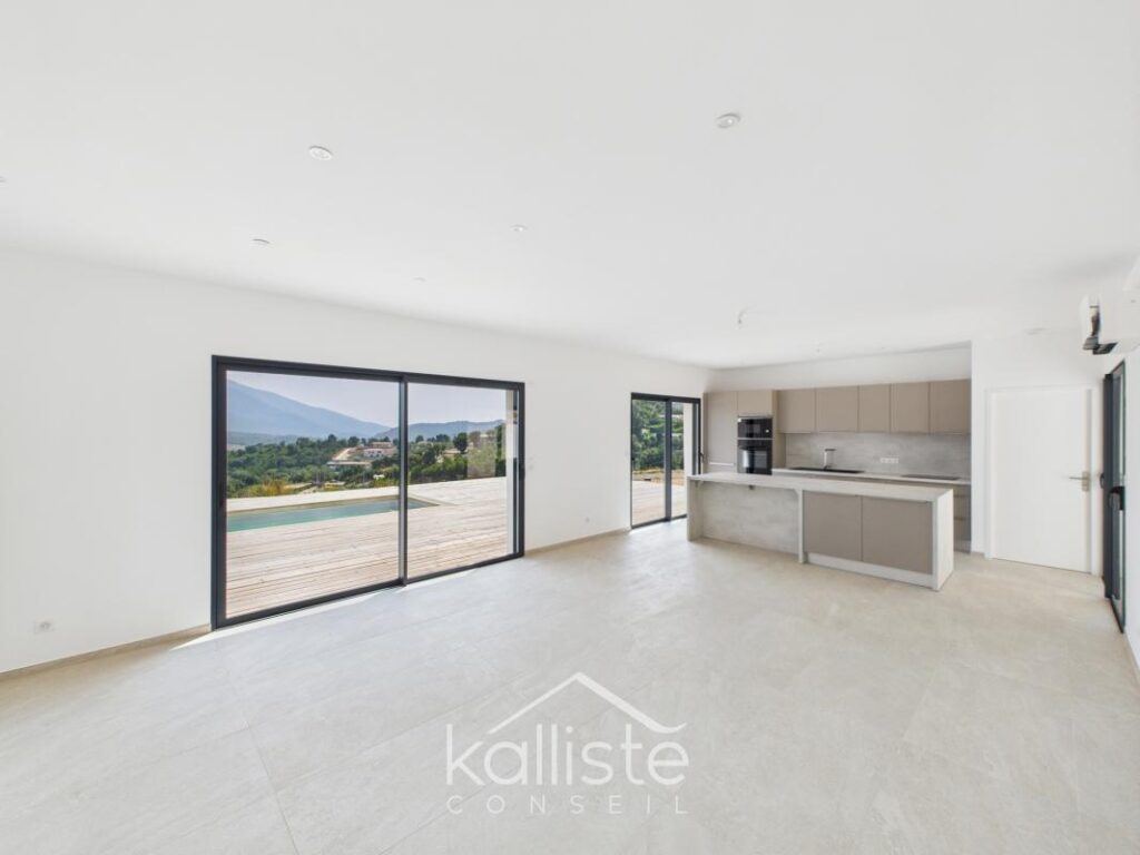 Villa 2024 de plain-pied – Tavaco (proche Ajaccio) – 4 pièces – 3 chambres – 132 m²
