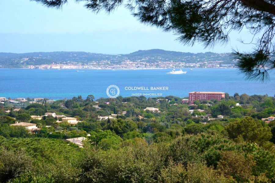 Terrain à vendre à Grimaud