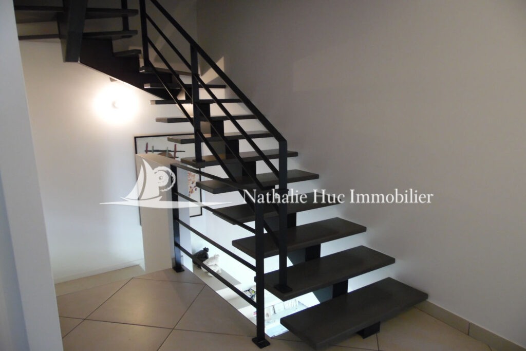 vente propriété 4 Pièce(s) – 4 pièces – 3 chambres – 212.70 m²