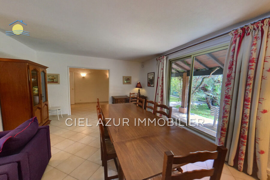 Maison à louer à Juan-les-Pins