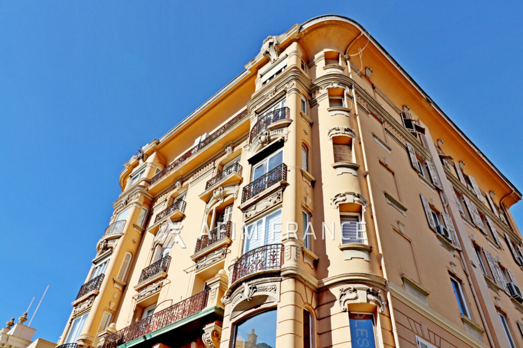 vente appartement 5 Pièce(s) – 5 pièces – 3 chambres – 174.68 m²