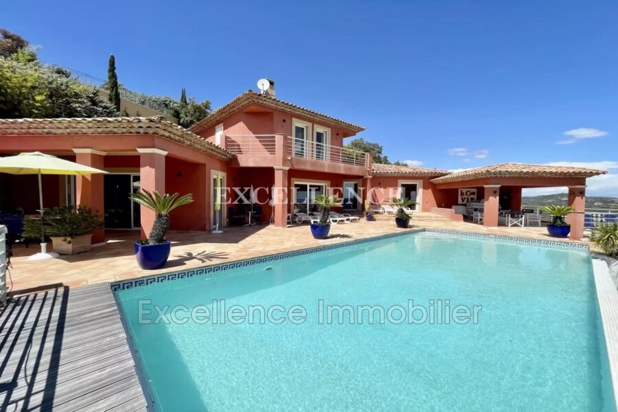 Maison à vendre à Sainte-maxime