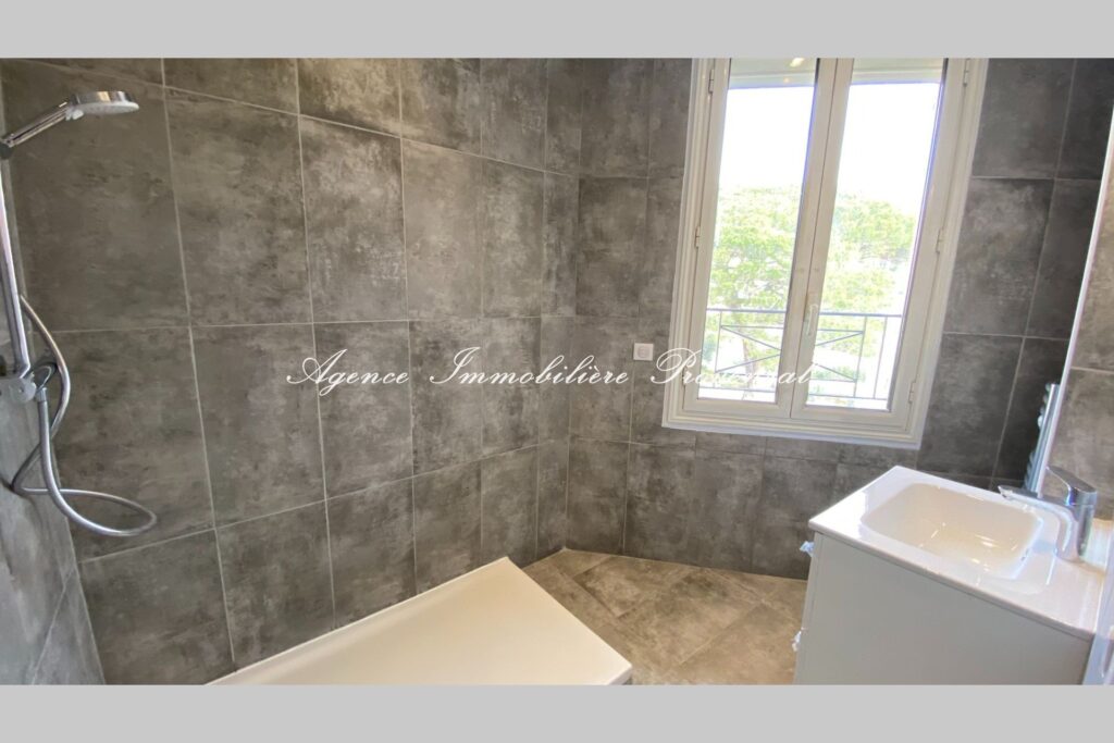 location appartement 3 Pièce(s) – 3 pièces – NR chambres – 58.00 m²