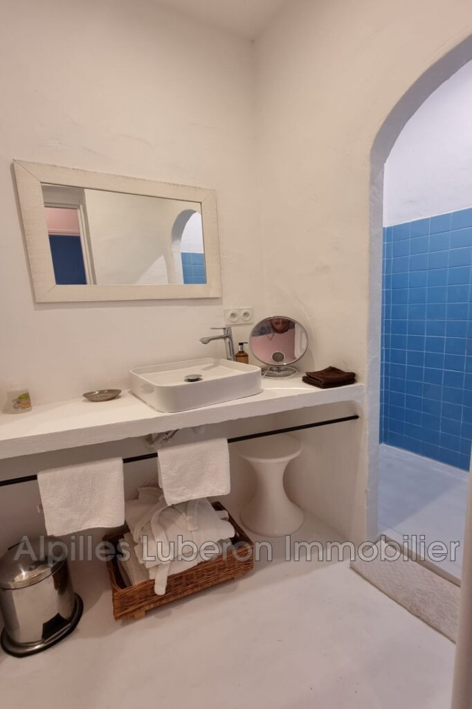 vente maison de campagne 5 Pièce(s) – 5 pièces – 3 chambres – 4  – 400.00 m²