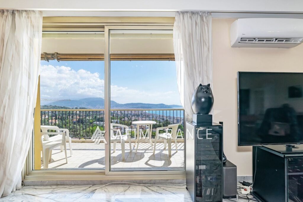 vente appartement 6 Pièce(s) – 6 pièces – 5 chambres – 205.00 m²