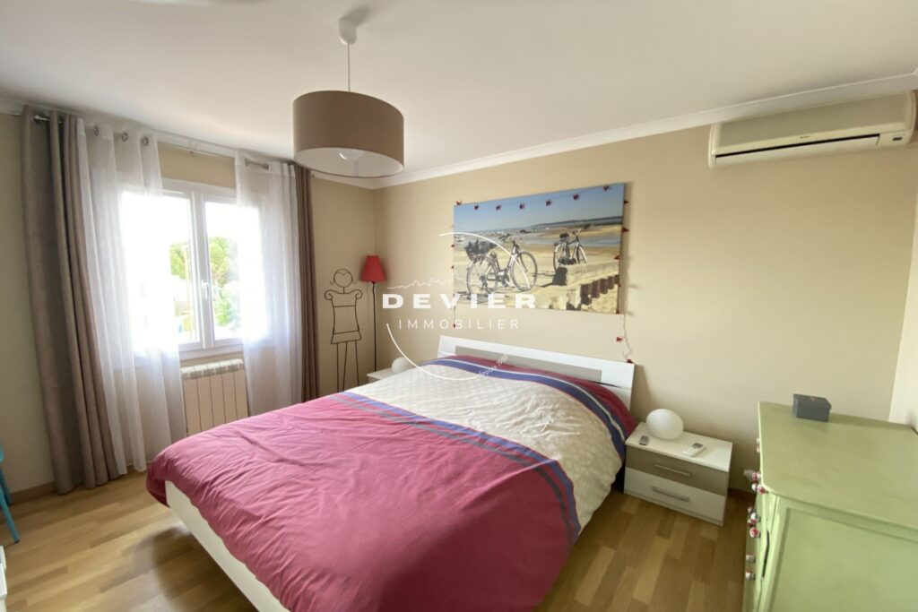 vente villa 4 Pièce(s) – 4 pièces – 3 chambres – 100.00 m²