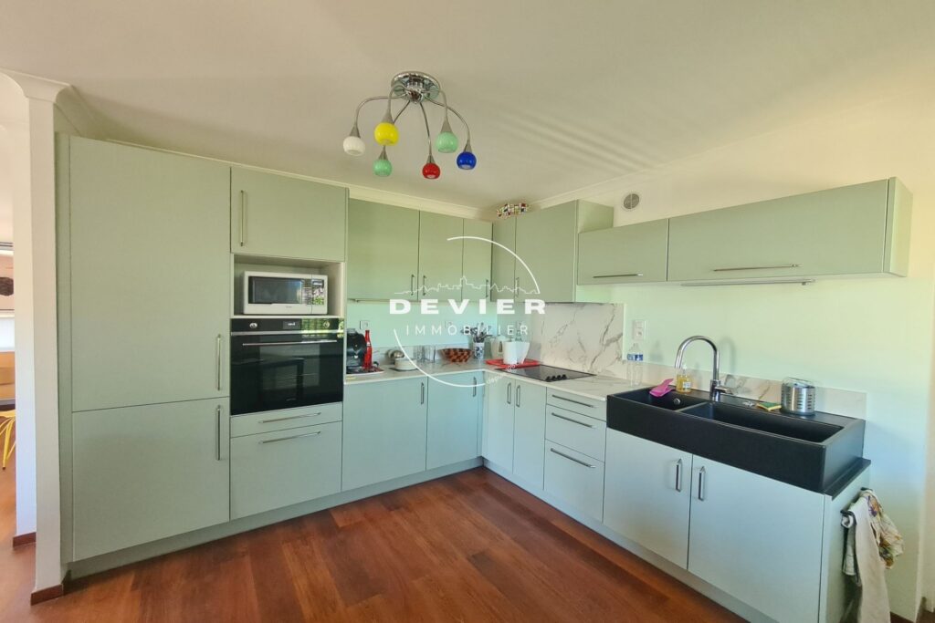 vente villa 4 Pièce(s) – 4 pièces – 3 chambres – 100.00 m²