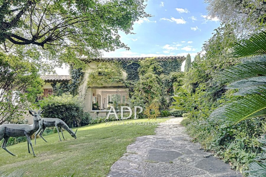 Maison à vendre à Grasse