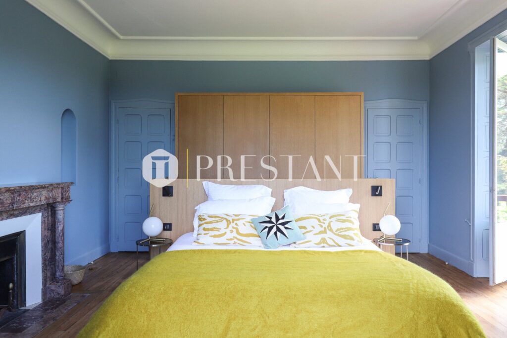 Maison – 10 pièces – 7 chambres – 14 voyageurs – 600 m²