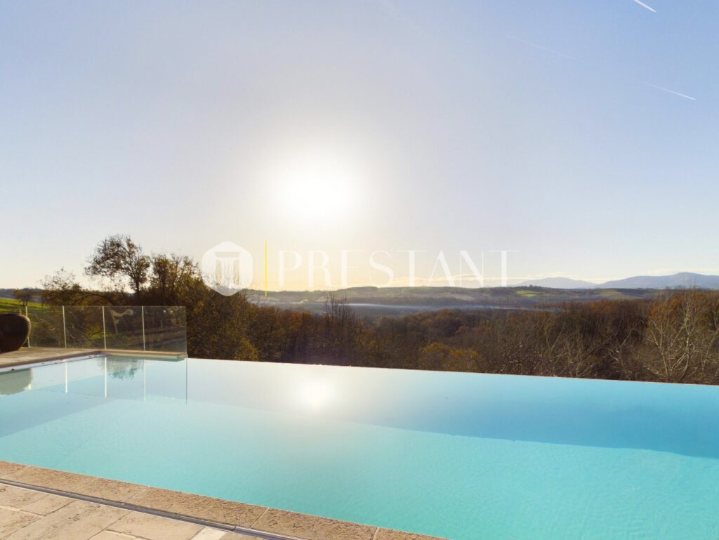 Maison – 9 pièces – 7 chambres – 14 voyageurs – 410 m²