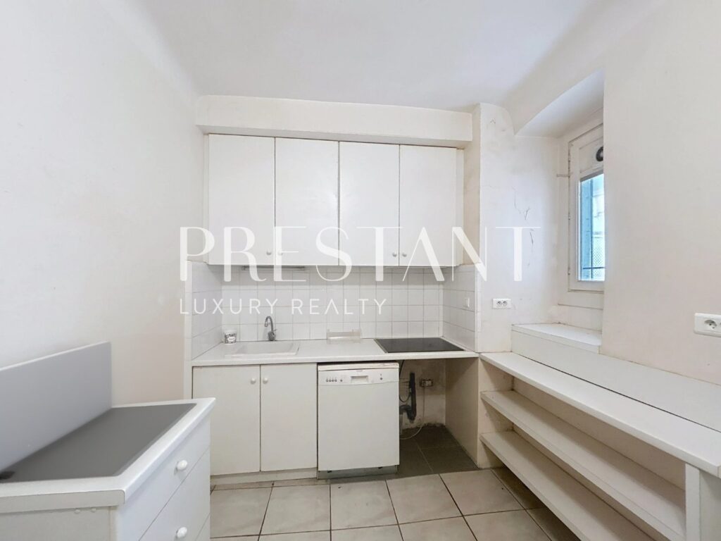 Appartement – 2 pièces – 1 chambre – 8  – 83 m²