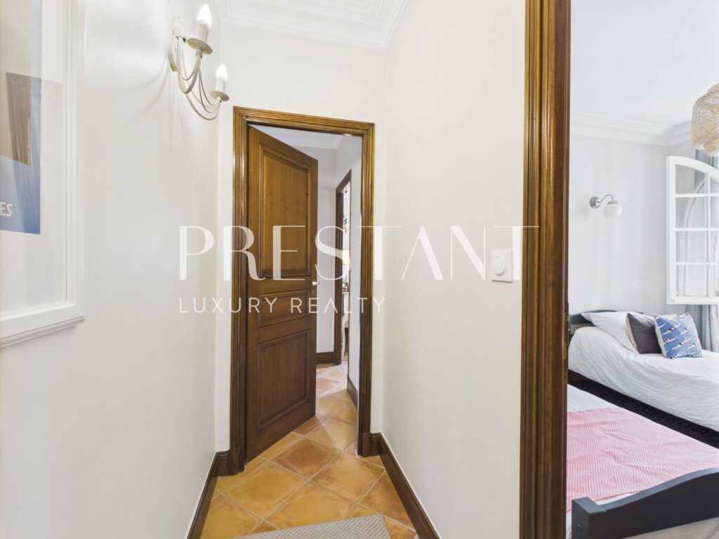 Maison – 6 pièces – 5 chambres – 10 voyageurs – 220 m²