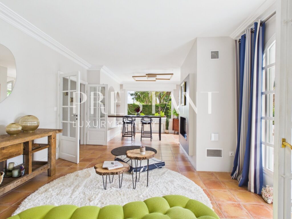 Maison – 6 pièces – 5 chambres – 10 voyageurs – 220 m²