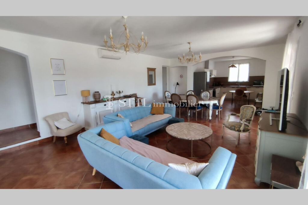 vente villa 5 Pièce(s) – 5 pièces – 3 chambres – 120.00 m²