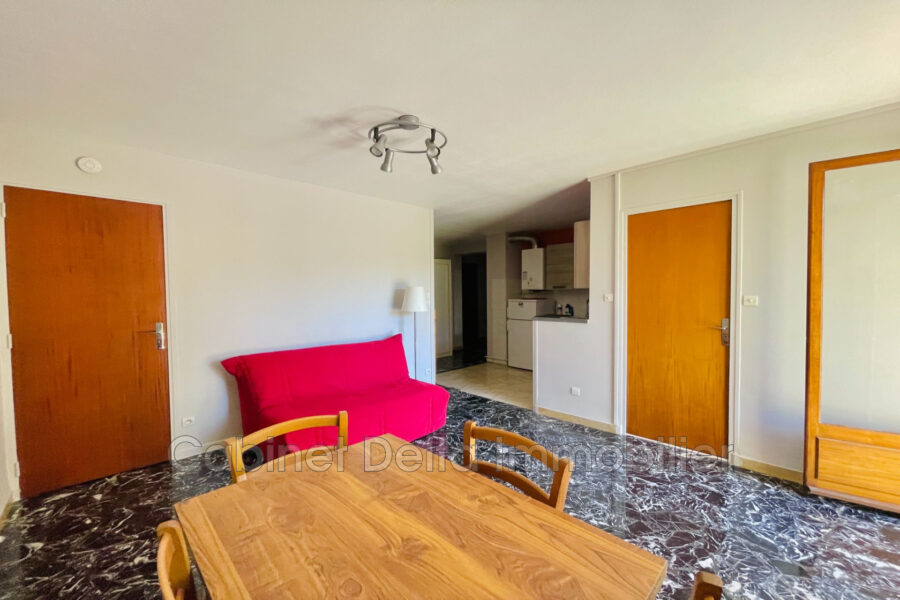 Appartement à louer à Sanary-sur-Mer