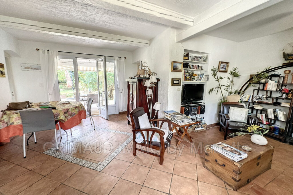 Maison agréable et au calme, sur un joli terrain clos d’enviro – 4 pièces – 3 chambres – 69.77 m²