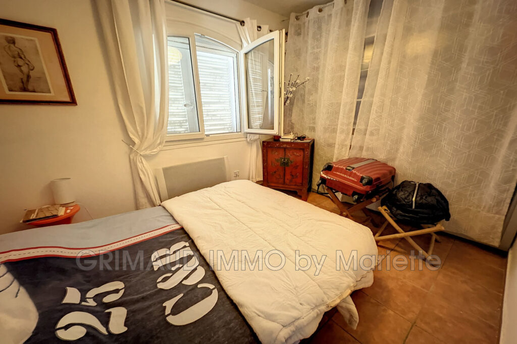 Maison agréable et au calme, sur un joli terrain clos d’enviro – 4 pièces – 3 chambres – 69.77 m²