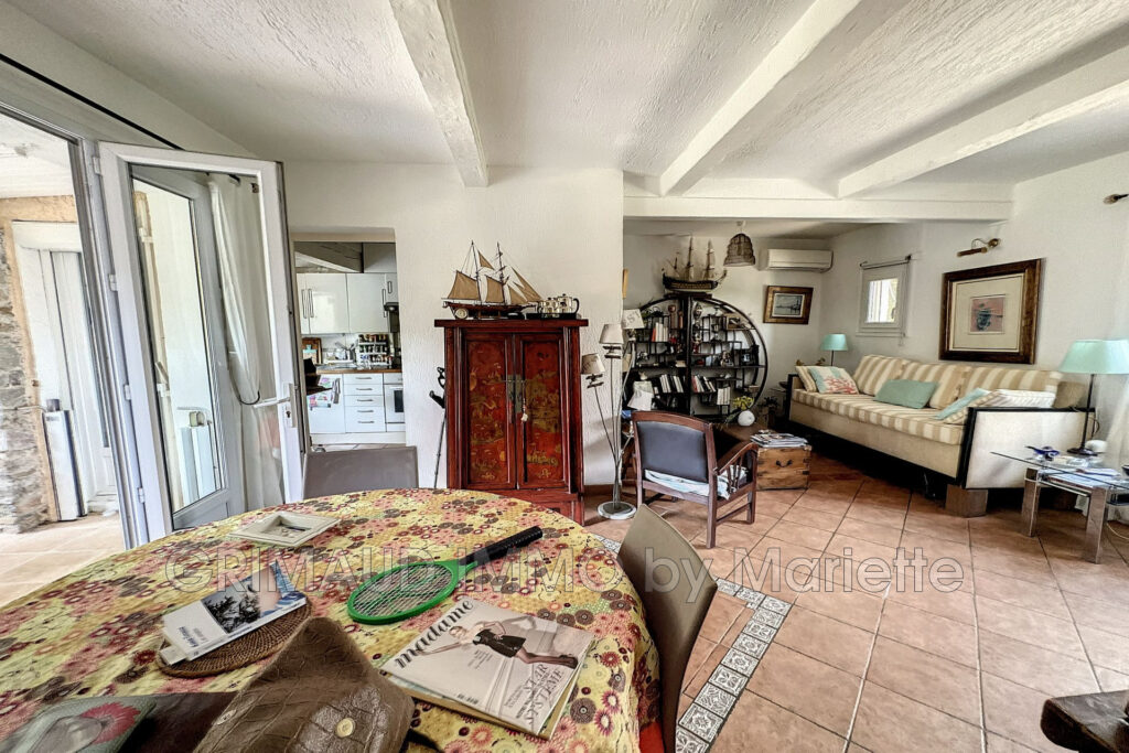 Maison agréable et au calme, sur un joli terrain clos d’enviro – 4 pièces – 3 chambres – 69.77 m²