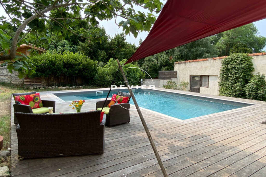 vente maison de caractère 7 Pièce(s) – 7 pièces – 5 chambres – 307.00 m²