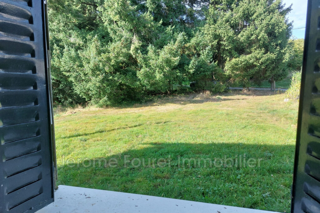 vente maison de campagne 5 Pièce(s) – 5 pièces – NR chambres – 130.00 m²