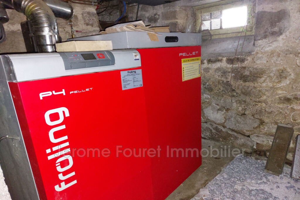 vente maison de campagne 5 Pièce(s) – 5 pièces – NR chambres – 130.00 m²