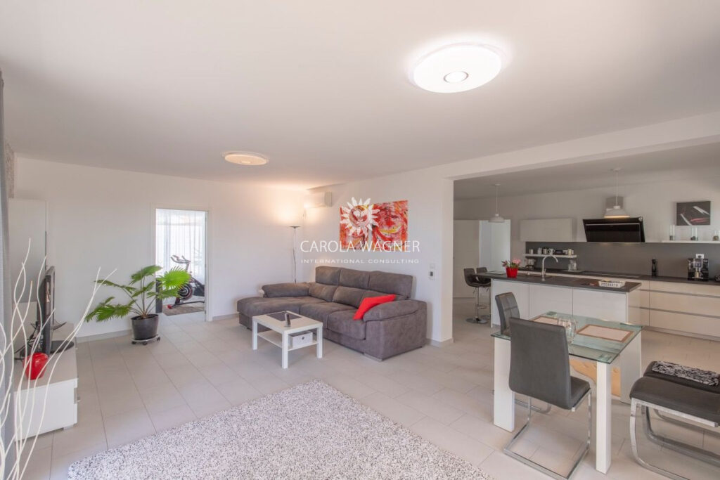 vente villa 5 Pièce(s) – 5 pièces – 3 chambres – 200.00 m²