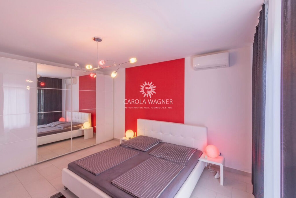 vente villa 5 Pièce(s) – 5 pièces – 3 chambres – 200.00 m²