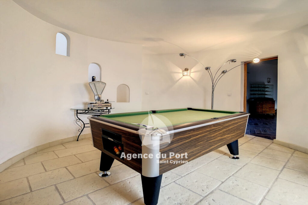 vente maison 4 Pièce(s) – 4 pièces – 3 chambres – 188.00 m²