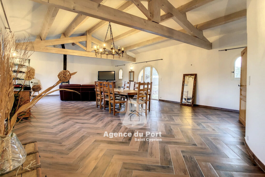 vente maison 4 Pièce(s) – 4 pièces – 3 chambres – 188.00 m²