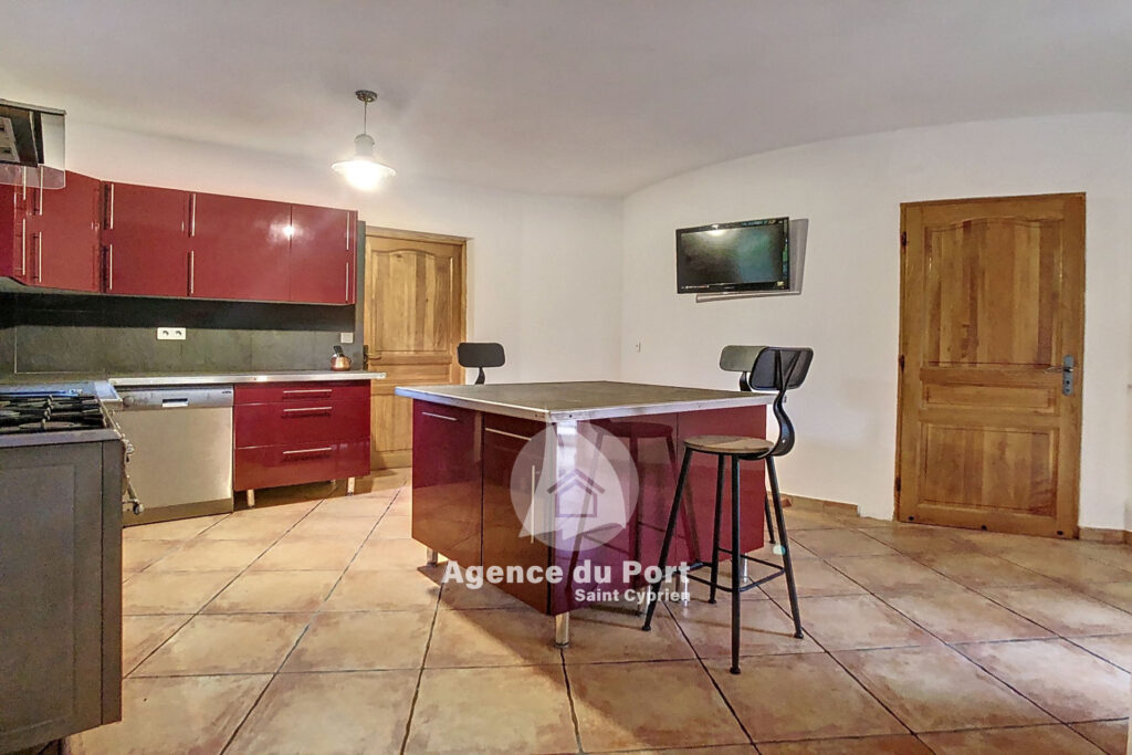 vente maison 4 Pièce(s) – 4 pièces – 3 chambres – 188.00 m²