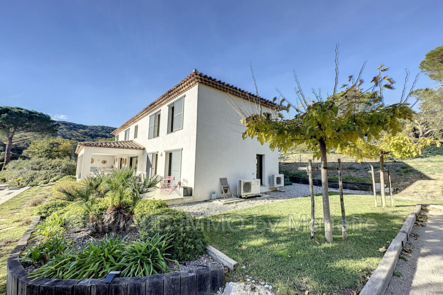 Maison à vendre à Grimaud