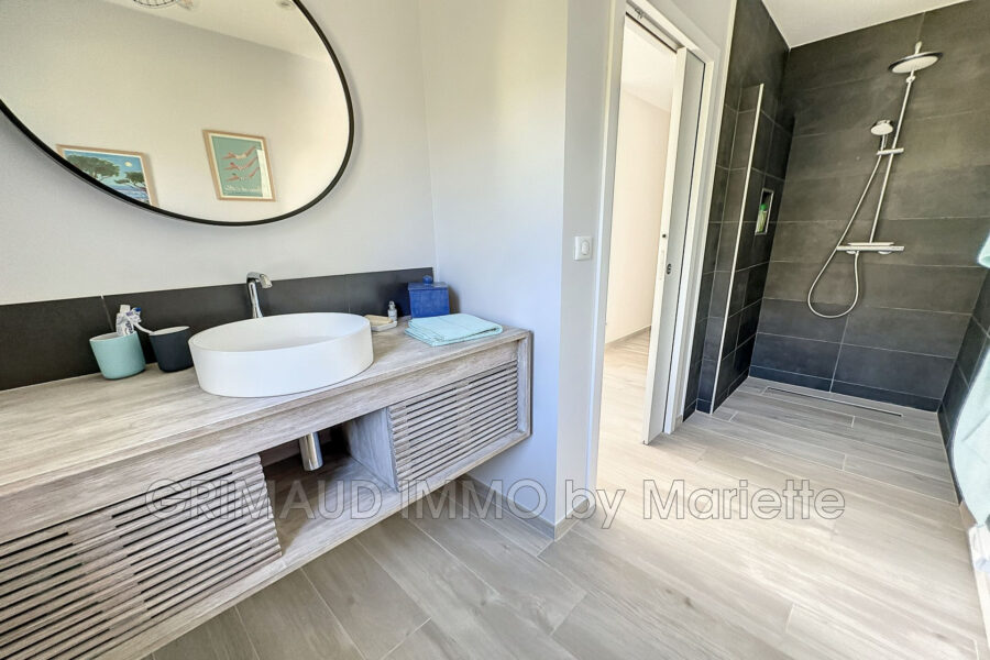 Maison à vendre à Grimaud