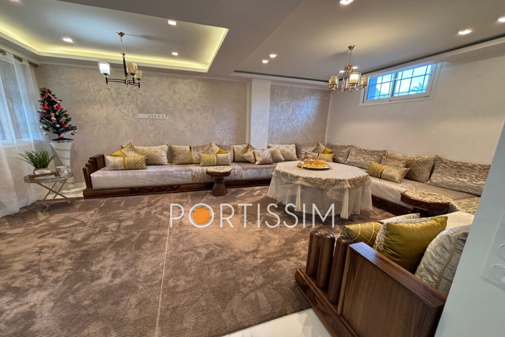 Saint-Laurent-Du-Var / proche mer / villa 4 chambres / parfait – 5 pièces – 4 chambres – 138.00 m²