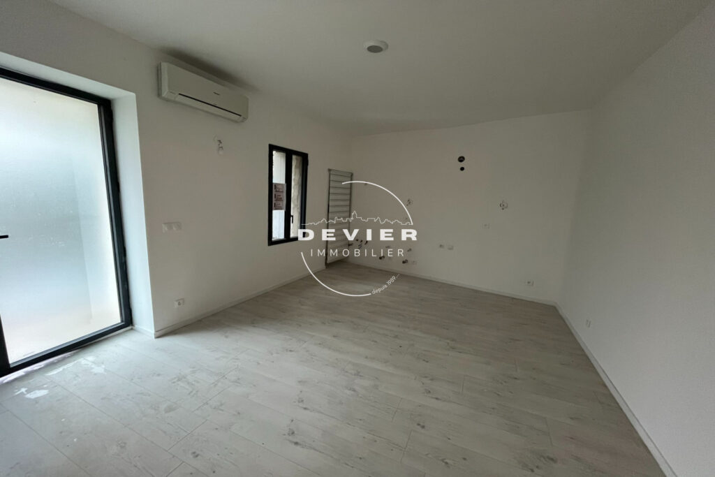 vente maison de caractère 7 Pièce(s) – 7 pièces – 5 chambres – 307.00 m²