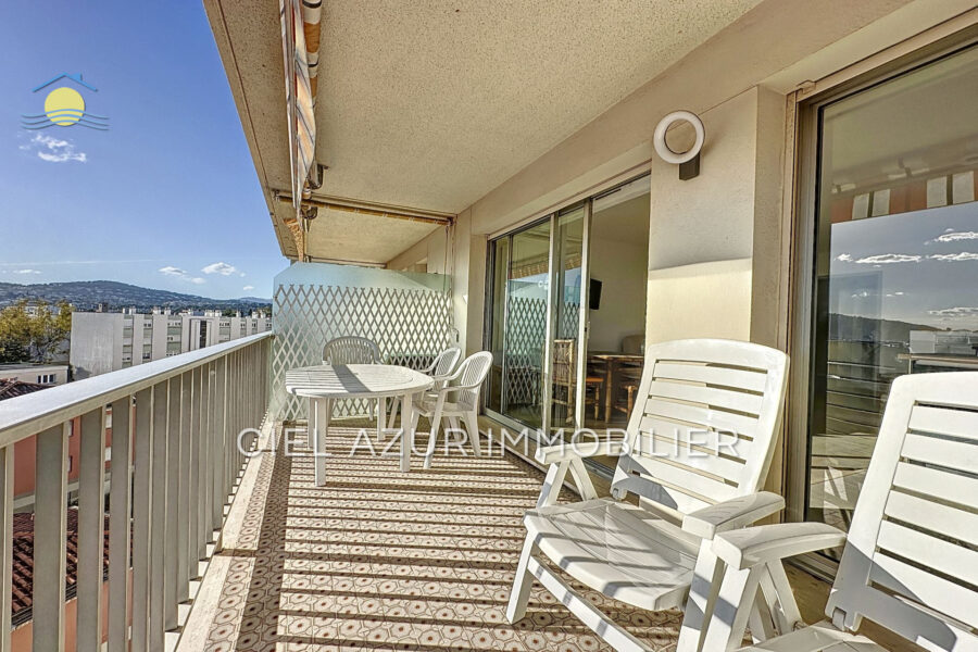 Appartement à louer à Juan-les-pins