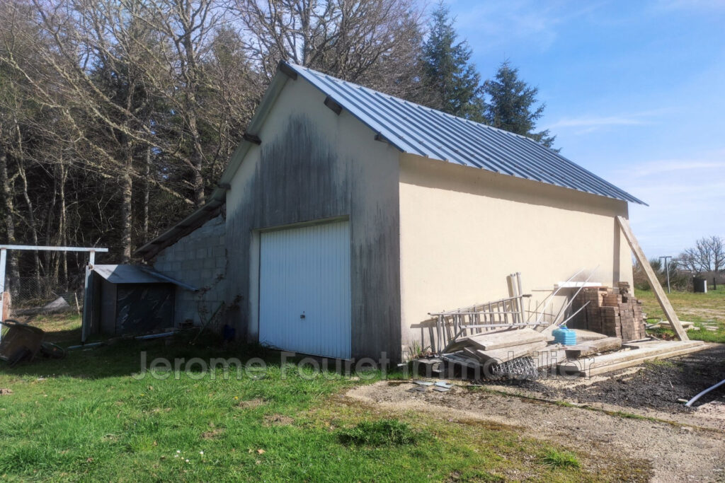 A découvrir de toute urgence ! – 12 pièces – 6 chambres – 179.00 m²