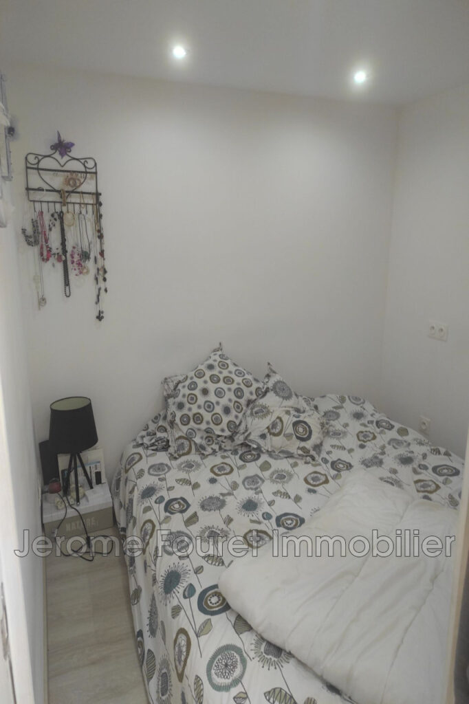 Vue exceptionnelle ! – 5 pièces – 2 chambres – 98.00 m²