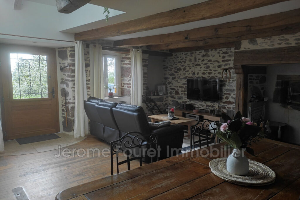 Vue exceptionnelle ! – 5 pièces – 2 chambres – 98.00 m²